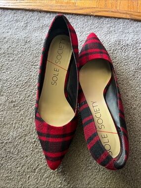 Sole Society Red and Black Plaid Pointed Slip-On kitten heel pumps